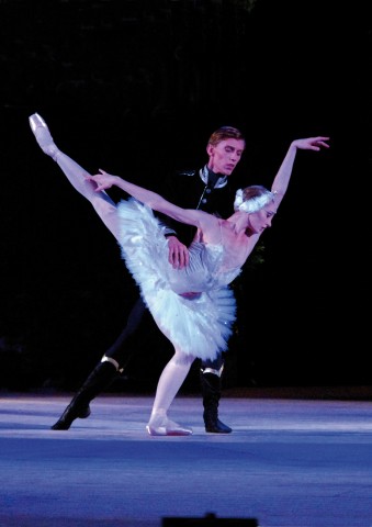Melissa Hamilton e Dawid Trzensimiech - Royal Ballet