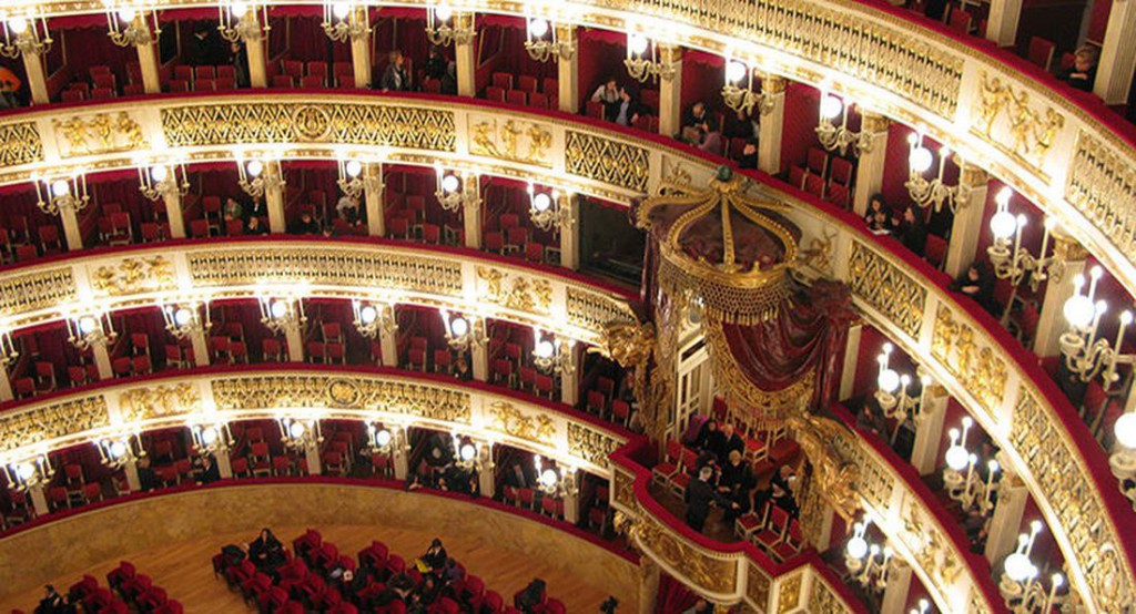 Il Gran Ballo di Cenerentola al Teatro San Carlo di Napoli